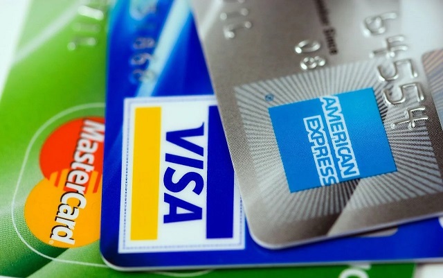 クレジットカードのおすすめ国際ブランドとは？7大ブランドの特徴と選び方を解説